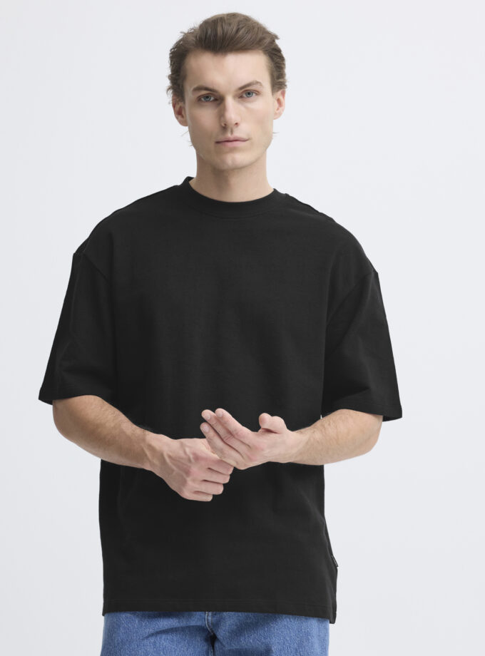 T-SHIRT - 20720366 - BLACK