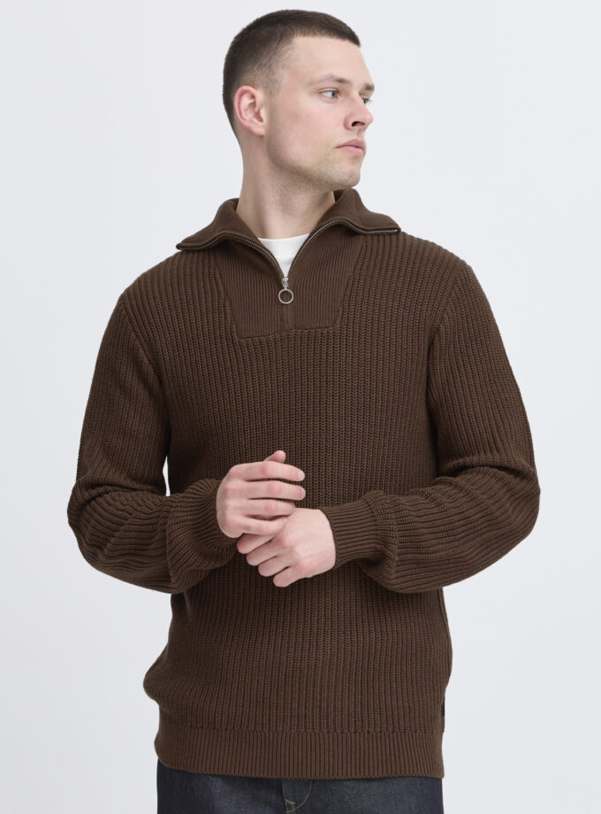KNITTED SWEATER WITH ZIP NECK - 20718574 - BROWN